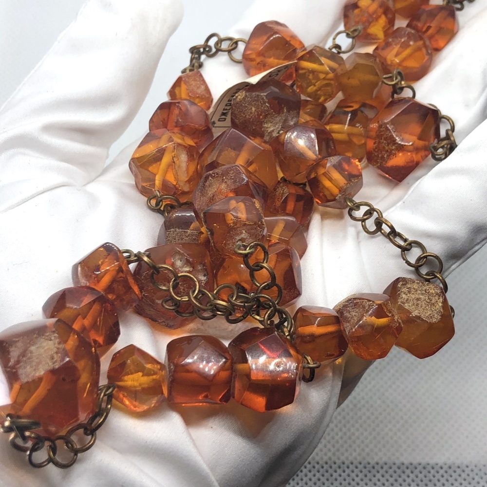 VTG BALTIC COGNAC AMBER NECKLACE FACETED BEADS
